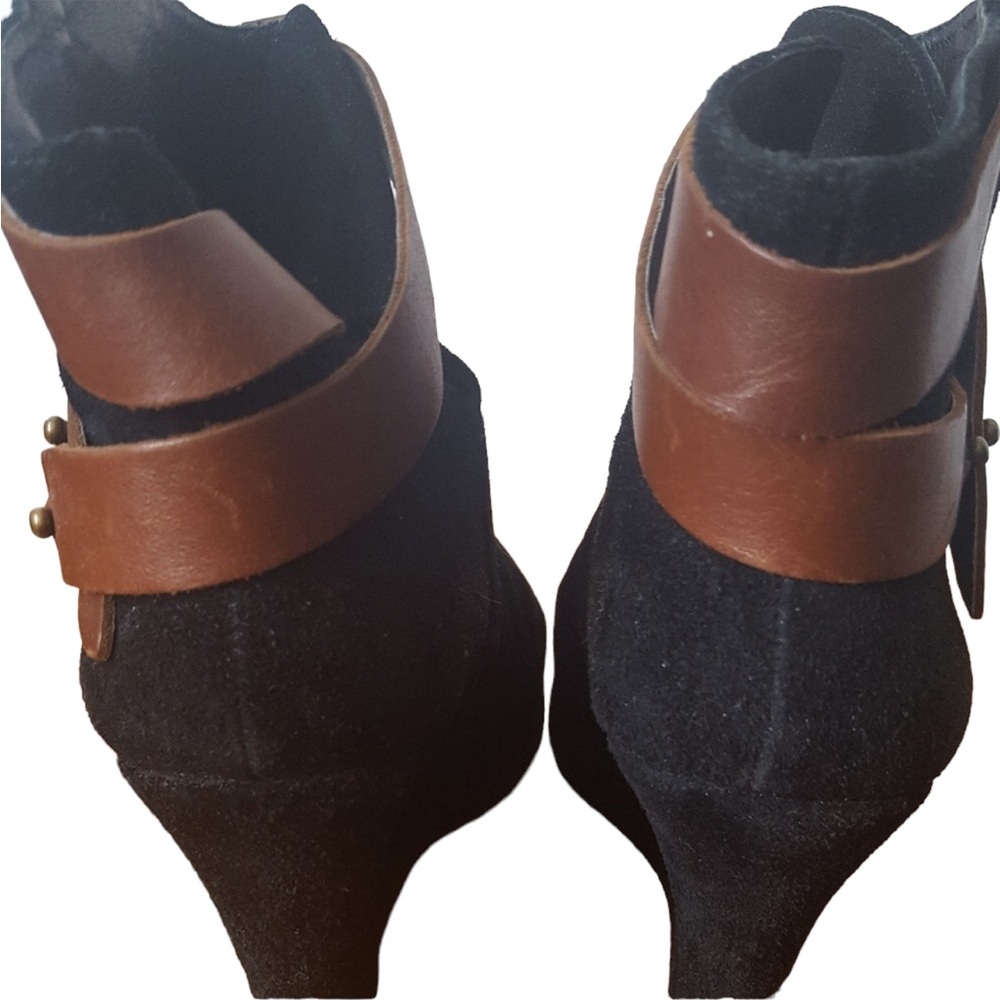MIA Limited Edition Womens Ankle Wedge Booties Boots Black Size 8 Shoe Short MLE - Picture 6 of 7